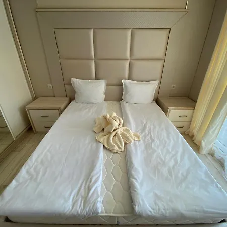 Paradiso 'в' 102 Private Sea View Apartamento Nesebar