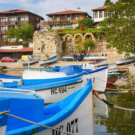 Paradiso 'в' 102 Private Sea View Nesebar