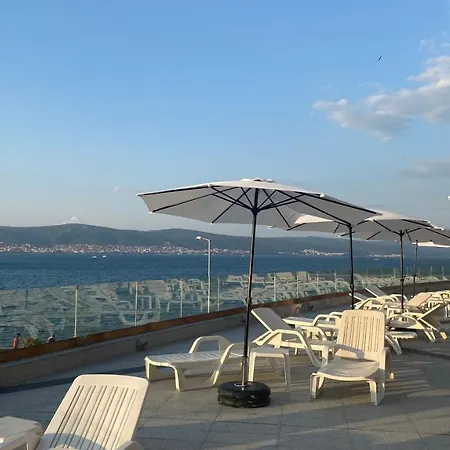 Paradiso 'в' 102 Private Sea View Nesebyr