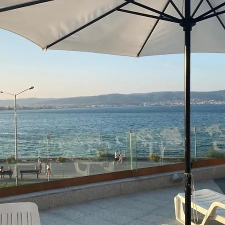 Paradiso 'в' 102 Private Sea View Nesebar