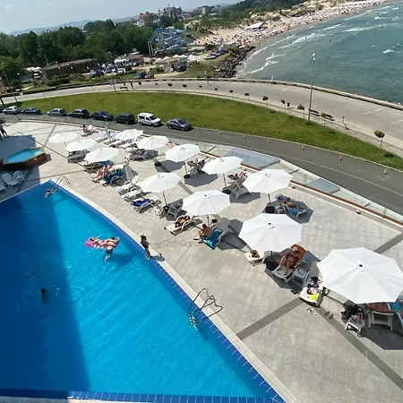 Paradiso 'в' 102 Private Sea View Apartament