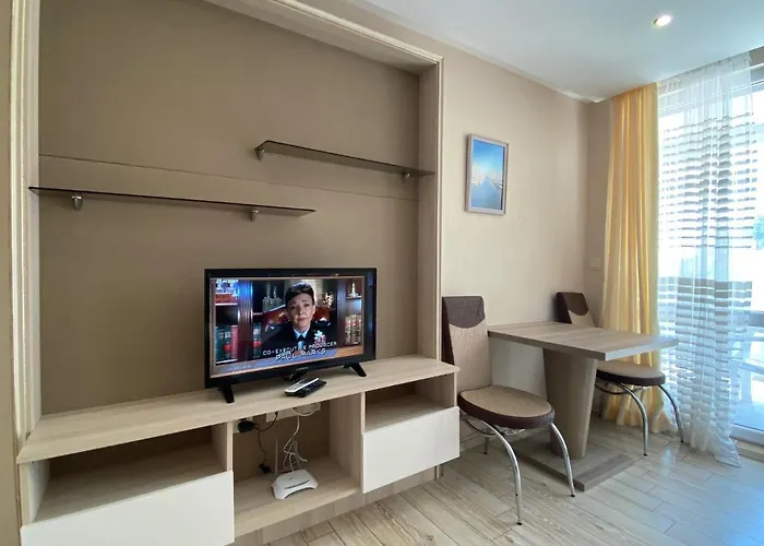 Paradiso 'в' 102 Private Sea View Apartament *